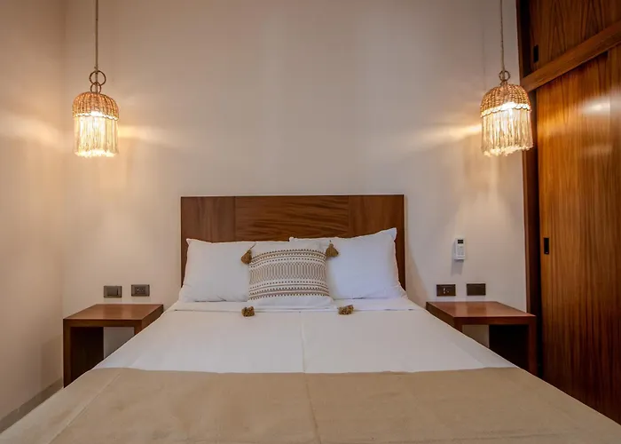 2 Bedroom Plunge Pool Ac Wifi